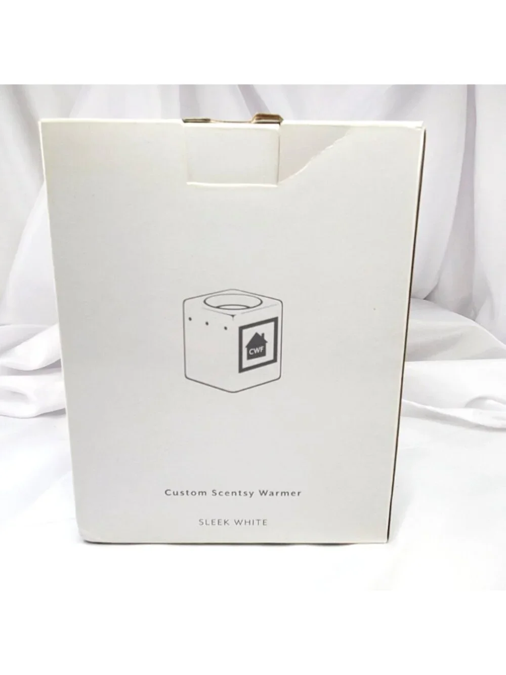 Scentsy Custom Sleek White Full Size Warmer with Dazzle Bling Gallery Frame
